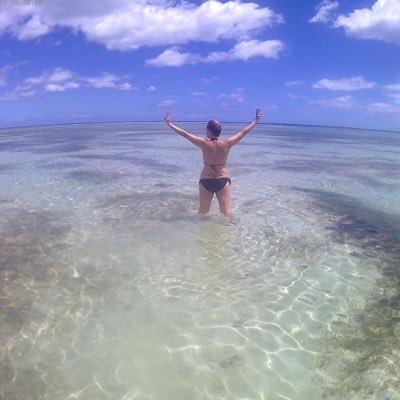 HotDonka's profile picture. Keep Smiling! #lifeisforlivingsoliveit!