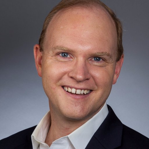 Crwrealife's profile picture. VP, Deputy Publisher @randomhouse | Faculty @nyusps | Reader, pop culture lover, world traveler, sharing inspiration 🇦🇺🇺🇲