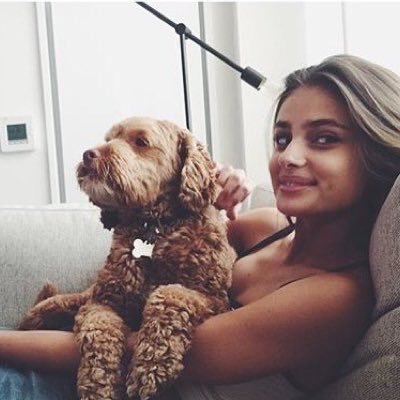 Aryarpglvm's profile picture. citoyenne