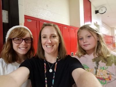 Shea_Spak's profile picture. 6th grade Intervention Specialist at Bexley Middle School. Co-teaching ELA.