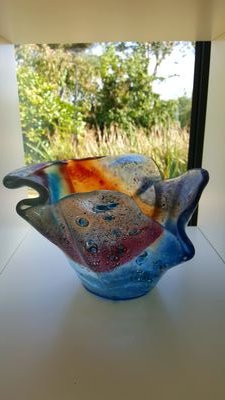 HDGlassLymm's profile picture. Fused and Kilnformed Glass made in a garden studio in Lymm | Find me @altrinchammkt each wk | Home Educator | Adventurer