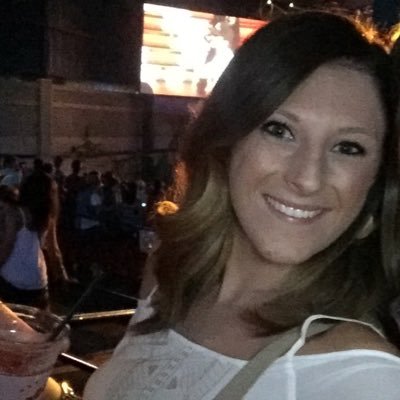 Chelseanl13's profile picture. 