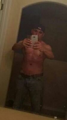 pimpassmfer's profile picture. A man living day by day