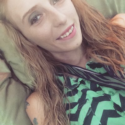 My name is Brittany Leann I'm 23 years old inlove with the man of my dreams & carrying his precious baby!