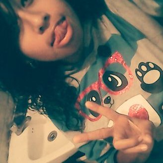 Profile Picture of £up!t@ Gu!££3n* (@Lupe_Guillen) on Twitter