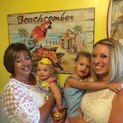 bmaxine_maxine's profile picture. 