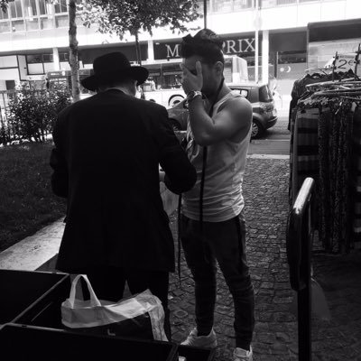 doubs93's profile picture. La roue n'est pas carré elle esr ronde, mefie toi de l'eau qui dort #TeamPermis Big up a la #DoubsFamily