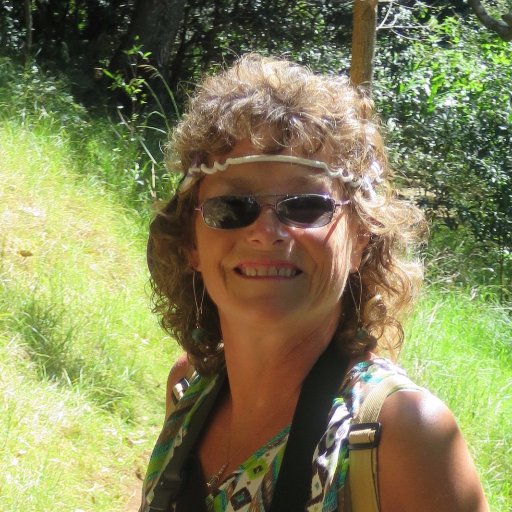 decoratingplus's profile picture. 💰I help women fly!
✈️Traveler
💎Travel Planner
💻Internet Marketer