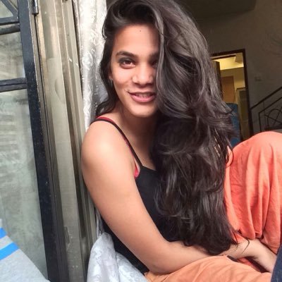 Srishti Shrivastava (@jhallikahiki) | Twitter