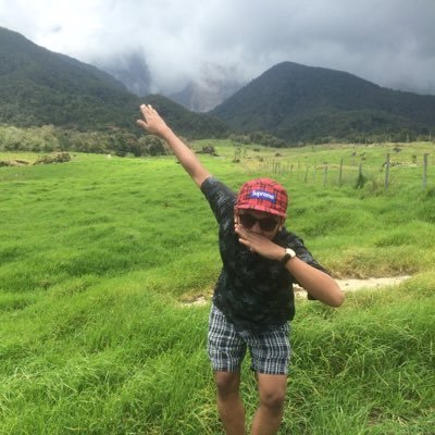 AkidFriday_'s profile picture. 