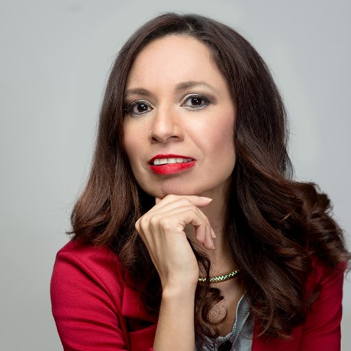 Líder Social, emprendedora, speaker, consultora en gestión empresarial, escritora, ceo de Nje, A. C. titular del programa Líderes y Emprendedores con Visión.