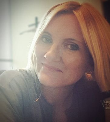 andreajoy's profile picture. 