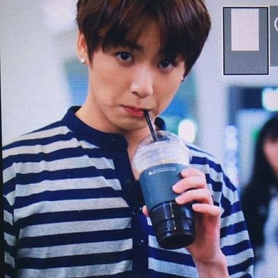 bts_twteu's profile picture. 