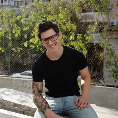 francofalaschi's profile picture. Simply put: The Frankiest Frank. Digital Product Designer