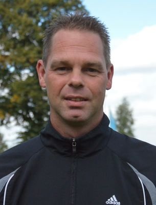 Brandweerman bij brandweer DOW, bevelvoerder vrijwillige brandweer koewacht, ass trainer dames voetbal team SVO/DKS'17 vr1.