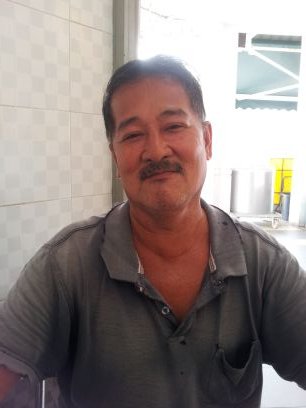 rosliburung's profile picture. tengah memikat burung