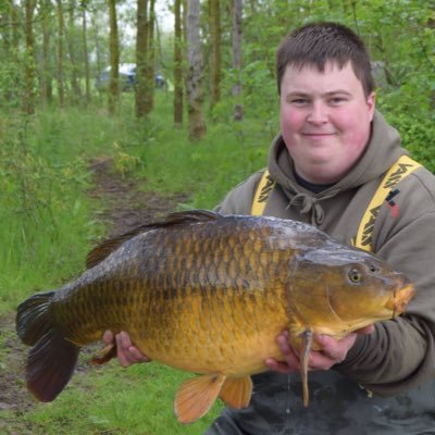Born to fish forced to work! Team member of DNA Baits.