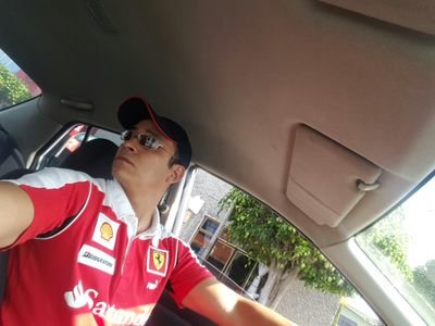 chillyvillegas's profile picture. 