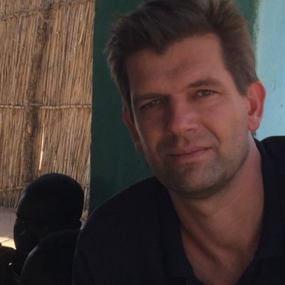 All things Africa, Middle-East and Turkey. Correspondent, documentarymaker, author. Obsessed with borders. https://t.co/APtypbxYrB