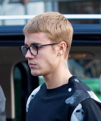 JustinMessyHair's profile picture. Justin Bieber Means PERFECTION❤❤                               R-E-S-P-E-C-T for Justin Bieber