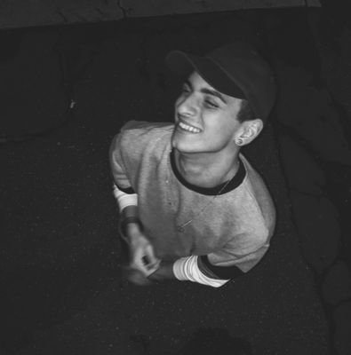 La vita è come uno specchio,ti sorride se tu sorridi.💘🌸