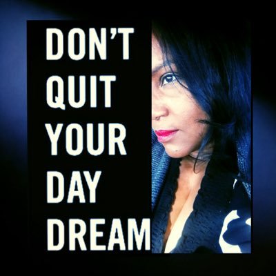 roslyn_bryson's profile picture. 