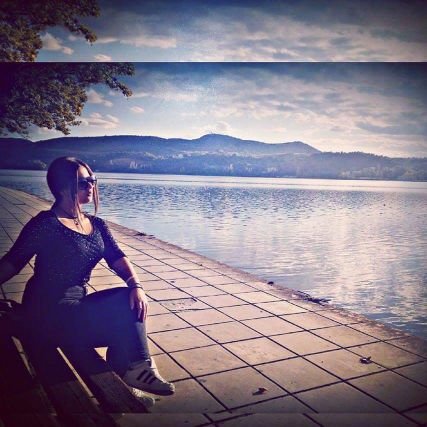 xrisavarz's profile picture. 12/6