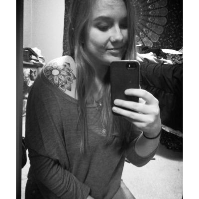 kaila_chapman's profile picture. 28. PDX. Cat lover. Ginger