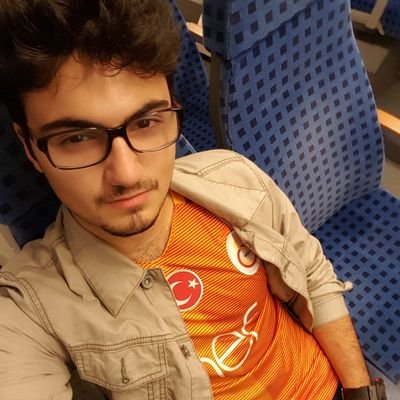 kazak_adil's profile picture. Frag selber