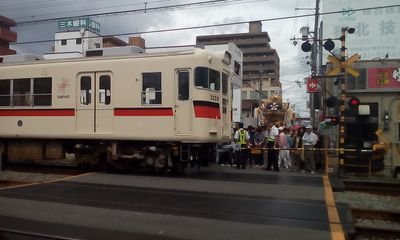 神戸と、柏を結ぶの、鉄道会社です。
板宿電鉄と、提携してます。
百貨店や、バス、タクシー、不動産も発展させていく予定です。