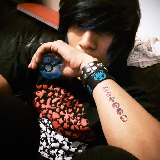 DaruvikOfficial's profile picture. 