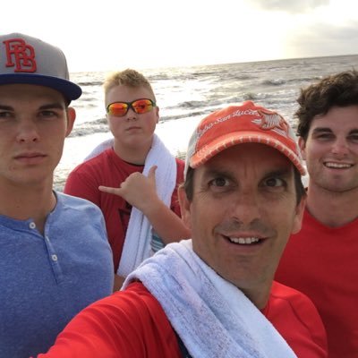 mark4lindz's profile picture. Just a Dad. Enjoying life.