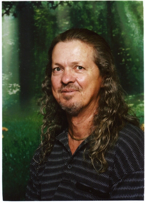 I'm a 66 year old retired Network Engineer. I have 3 adult kids. I love working with the internet. I've been Surfin a long time.