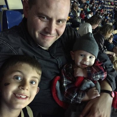 Victorholcombe's profile picture. 