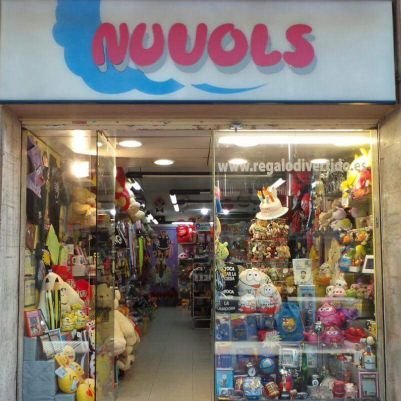 Tienda de regalo informal.Tenemos todo tipo de regalos para cumpleaños, despedidas, amigos invisibles y cualquier tipo de celebración.