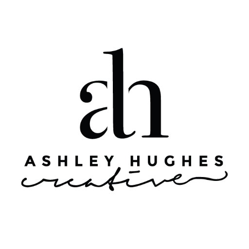 Graphic designer specializing in logo design, branding, creative direction & craft services -- & dogs.
https://t.co/8AQfuQMzZG
