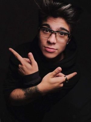 SalmaSharik's profile picture. □ PDC □ - ♡ LOVATIC ♡ - ○ ELECTRÓNICA ○