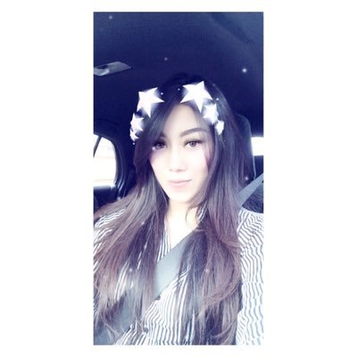 lollahyl's profile picture. 