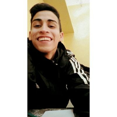 Telloiacc's profile picture. Como vas a saber lo que es la vida si nunca jamas jugaste al futbol // Sin Preocuparse Es Como Hay Que Vivir