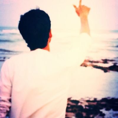 جميل المشاعر تسَعد الناس وتمضيّ بكل حبَ ،♡،
BBM : 58A5C479