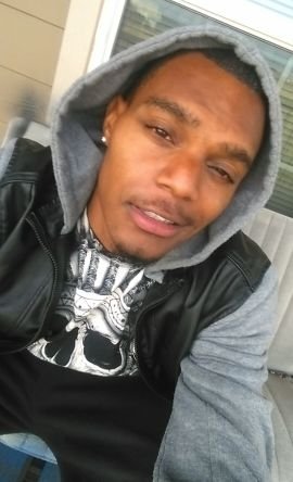 580raised's profile picture. lifted my mind waisted sum time but 4eva gone grind.
young minded gift 2 earth just tryna make it all worthy. 
#Watsyomeditation #KV #E.L. #squad #Soulja