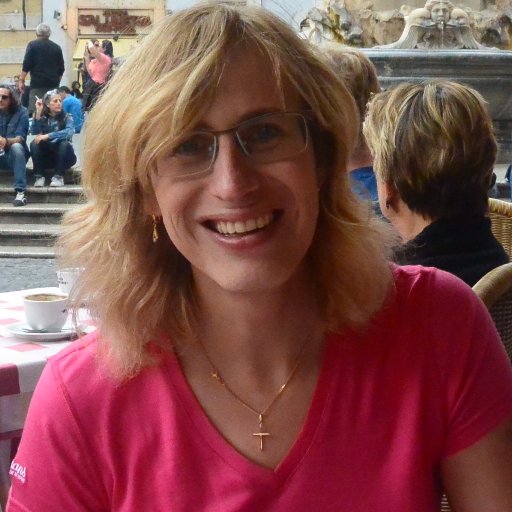 CurlUpAndDye75's profile picture. 🇺🇦💙💛
aka Stacheldrahtje