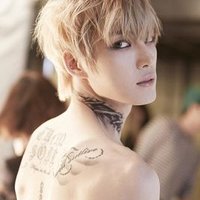 찯냥 (@hwanlaaaa) 's Twitter Profile