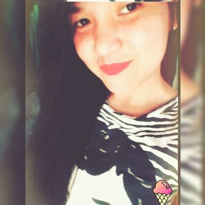 I love listening to music, I love reading and I love eating ✌✌