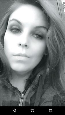 I'm fun, blunt🍁, and love my friends & family. 🍄 💋, looking for an amazing time😈, good people👯, and mind blowing experiences!!💜