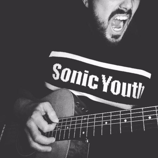 flik185's profile picture. I post about coding, music and photography, in no particular order // Creative Developer & Bass player/singer