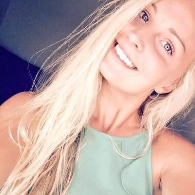 SavaggeBow's profile picture. Love live life 😍😘