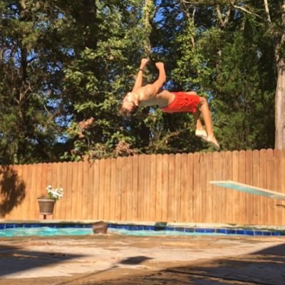 Follow for a good time🚶🏼