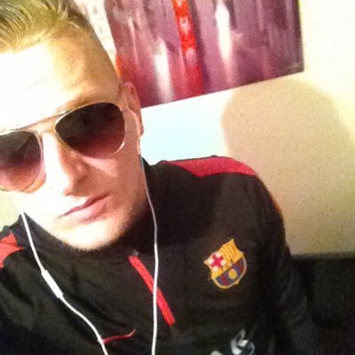 c_raphikii's profile picture. 