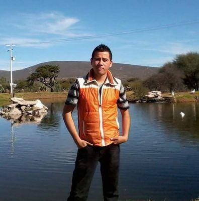 CvapAndrade's profile picture. Para q quieren saber eso evitense lo metiches ;)